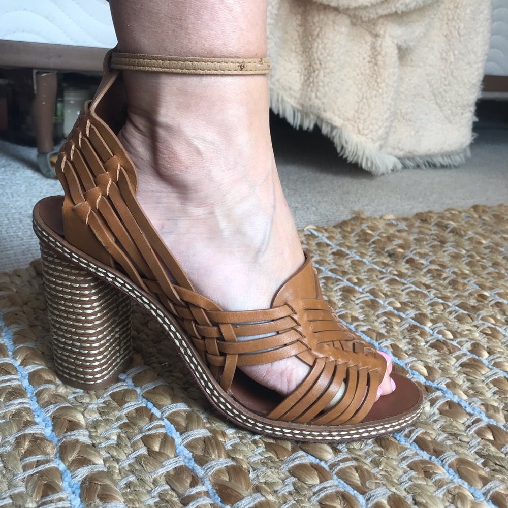 TORY BURCH Heels